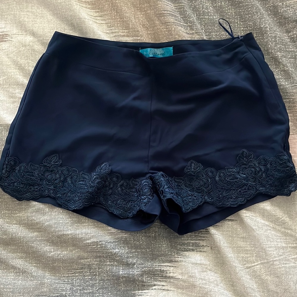 Buttons Shorts